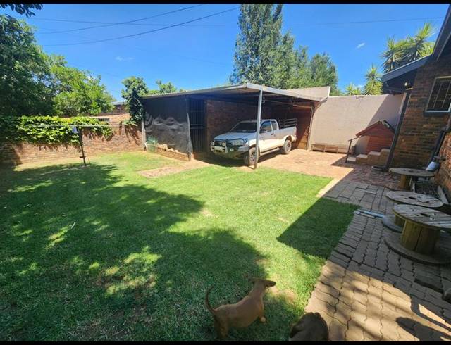 2 BEDROOM PROPERTY TO RENT IN GARSFONTEIN
